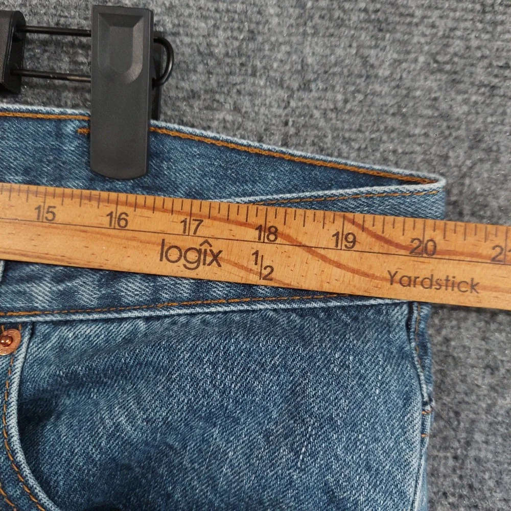 Vintage Levi's 505 Regular Fit Jeans Men 40x30 Blue Straight Leg Denim Pants Y2K